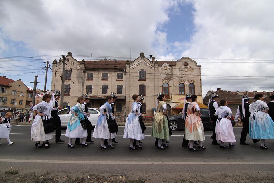 sarbatoarea-portului-traditional-svabesc-glogovat