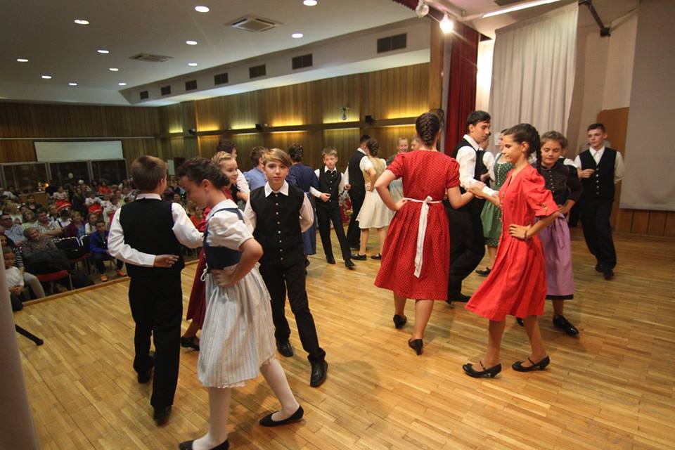festivalul-de-dans-pentru-copii-2015